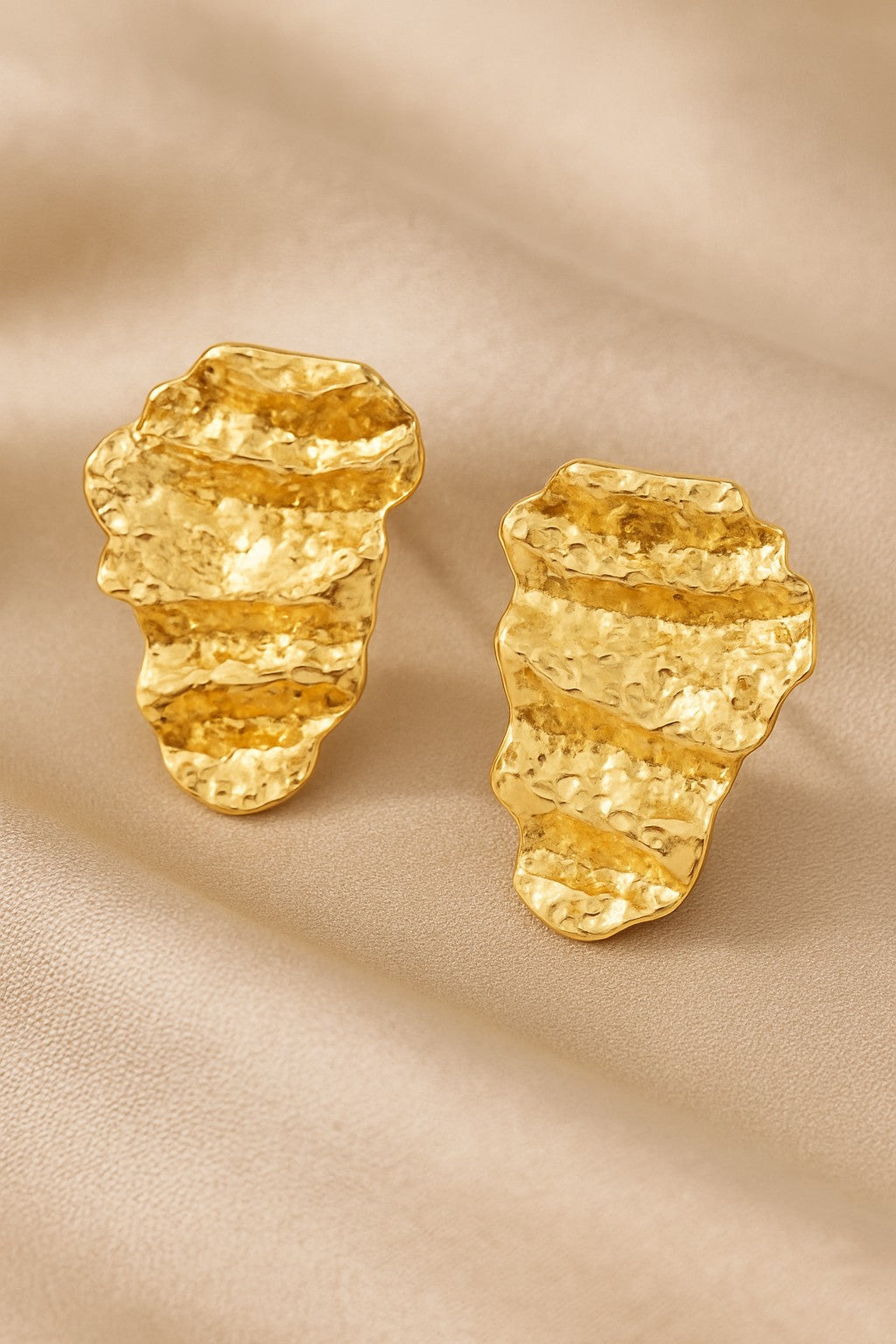 Wrinkled Foil Looking Metal Stud Earrings
